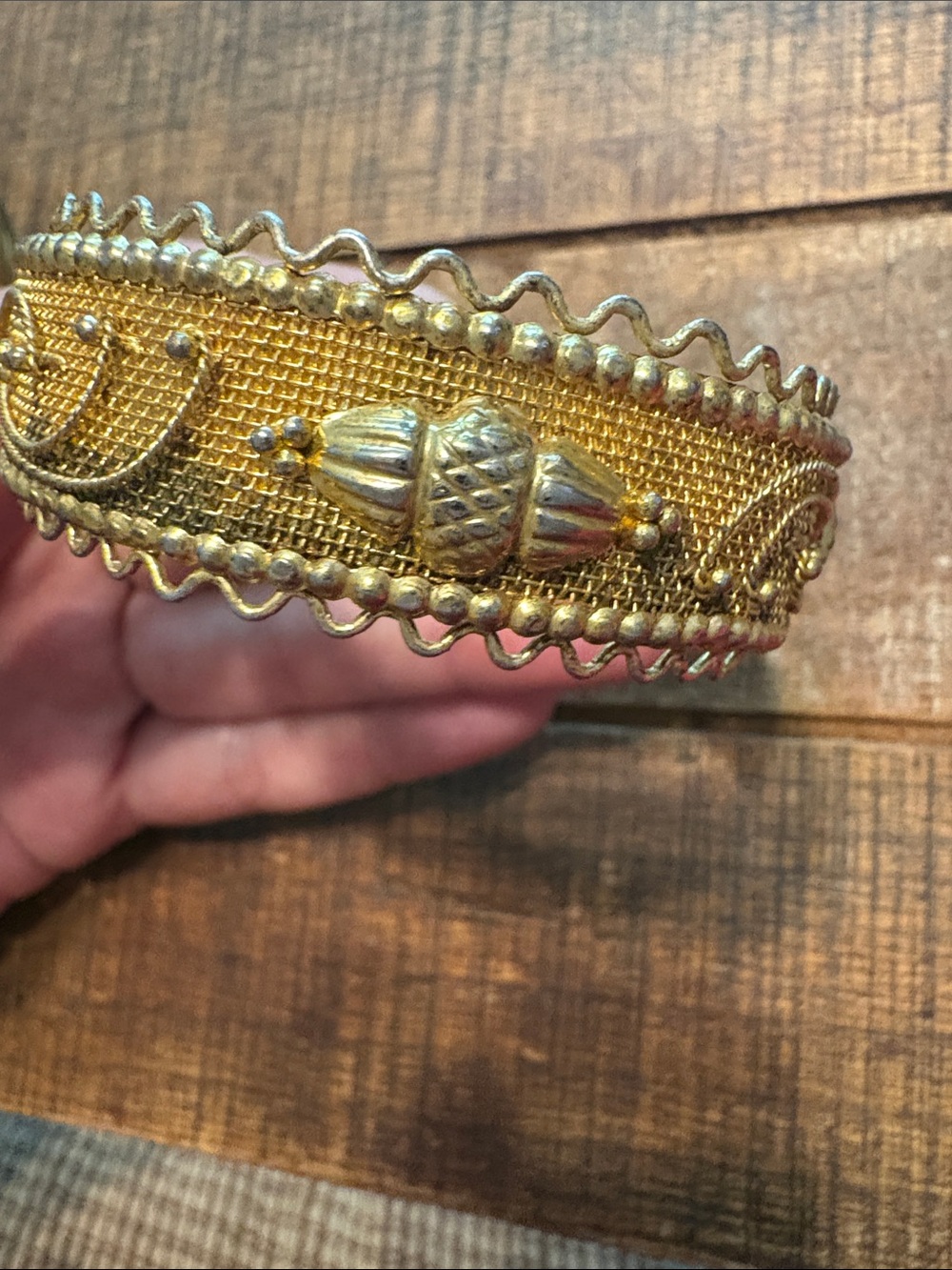Vintage Gold-Tone Filigree Women's Hinged Bangle Bracelet